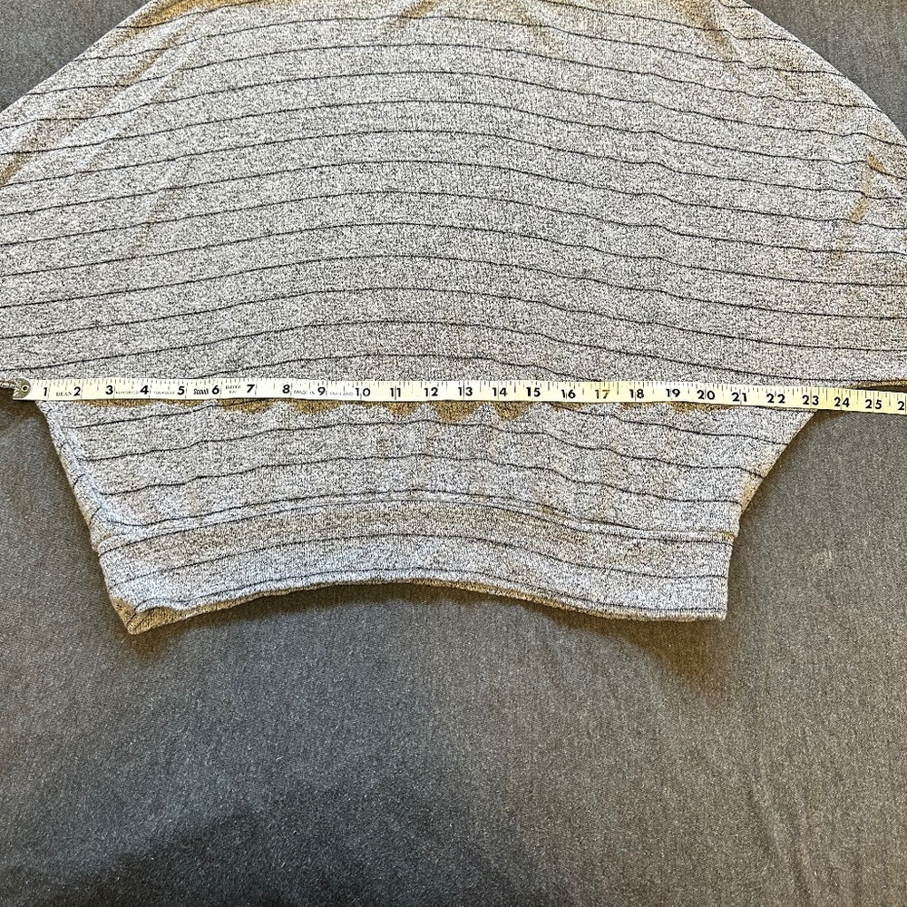Striped Dynamite Top - Picture 4 of 9